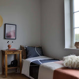 Therapiedekens beddengoedset donkergrijs met witte strepen