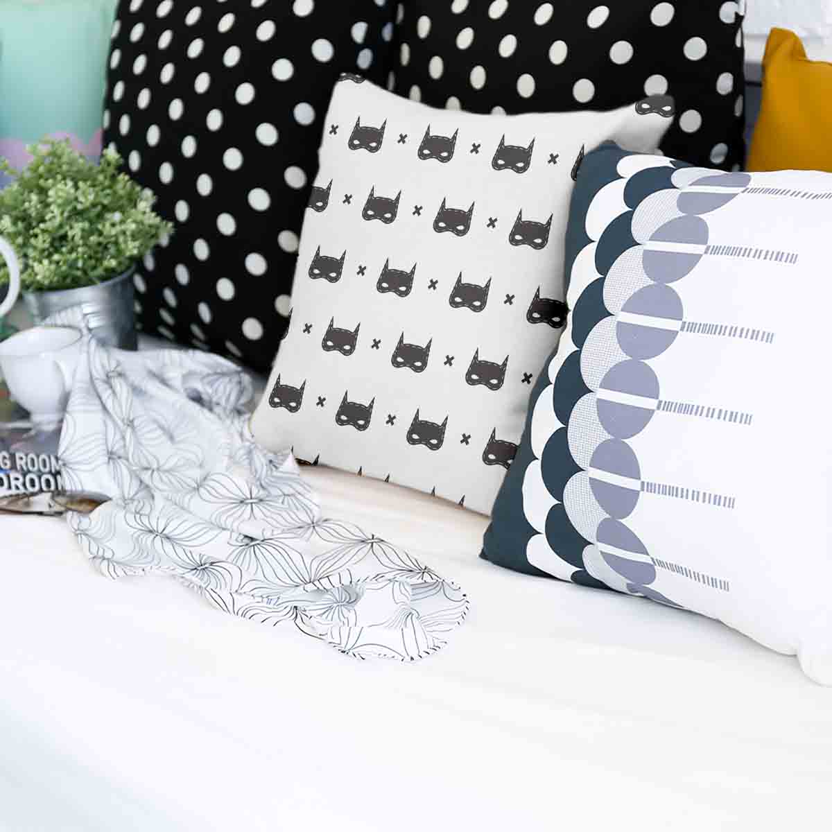 Gezondheidskussen wit met kattenmasker