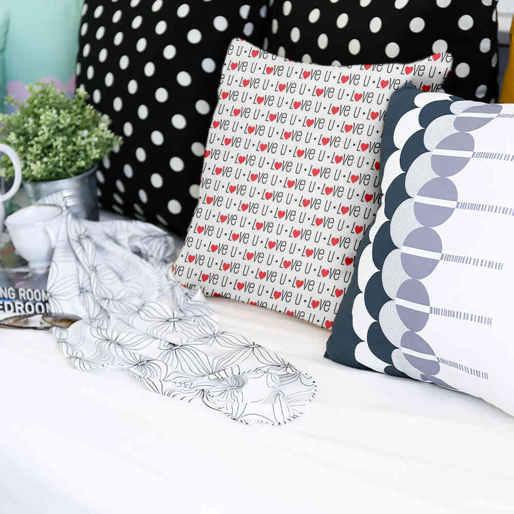 Gezondheidskussen Wit Love U