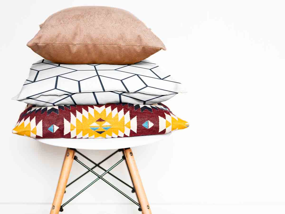 Gesundheitskissen Weiß mit schwarzen Muster