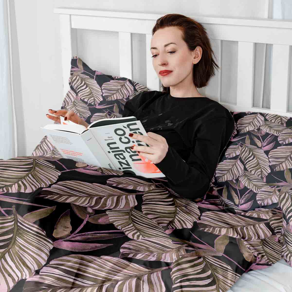 Therapiedekens beddengoed set zwart met paarse bladeren