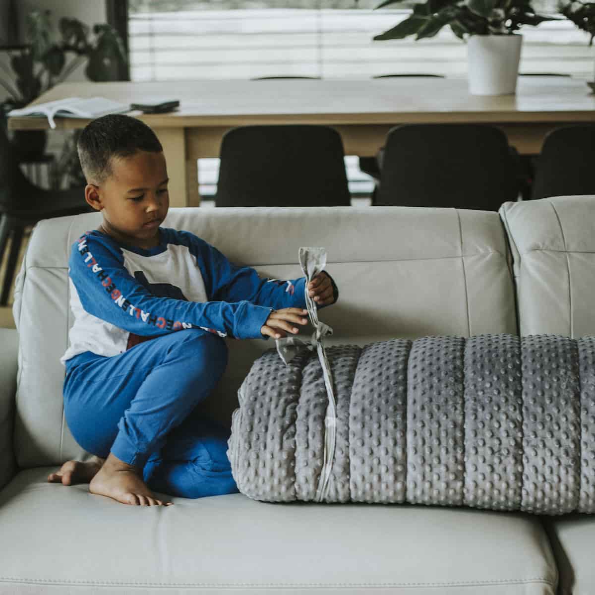 Gewichteter Schlafsack - Die Erholung für Kinder