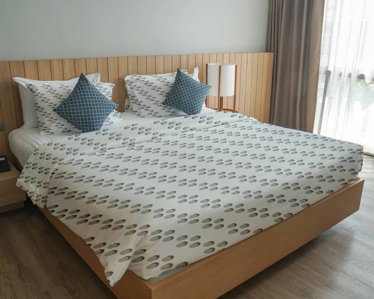 Original Therapiedecke - Baumwoll Bettwäsche Set Weiß mit grauen Kreisen