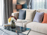 Gezondheidskussen wit met cirkels beige