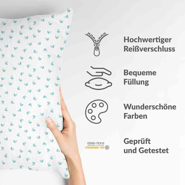 Gezondheidskussen wit met blauwe hartjes