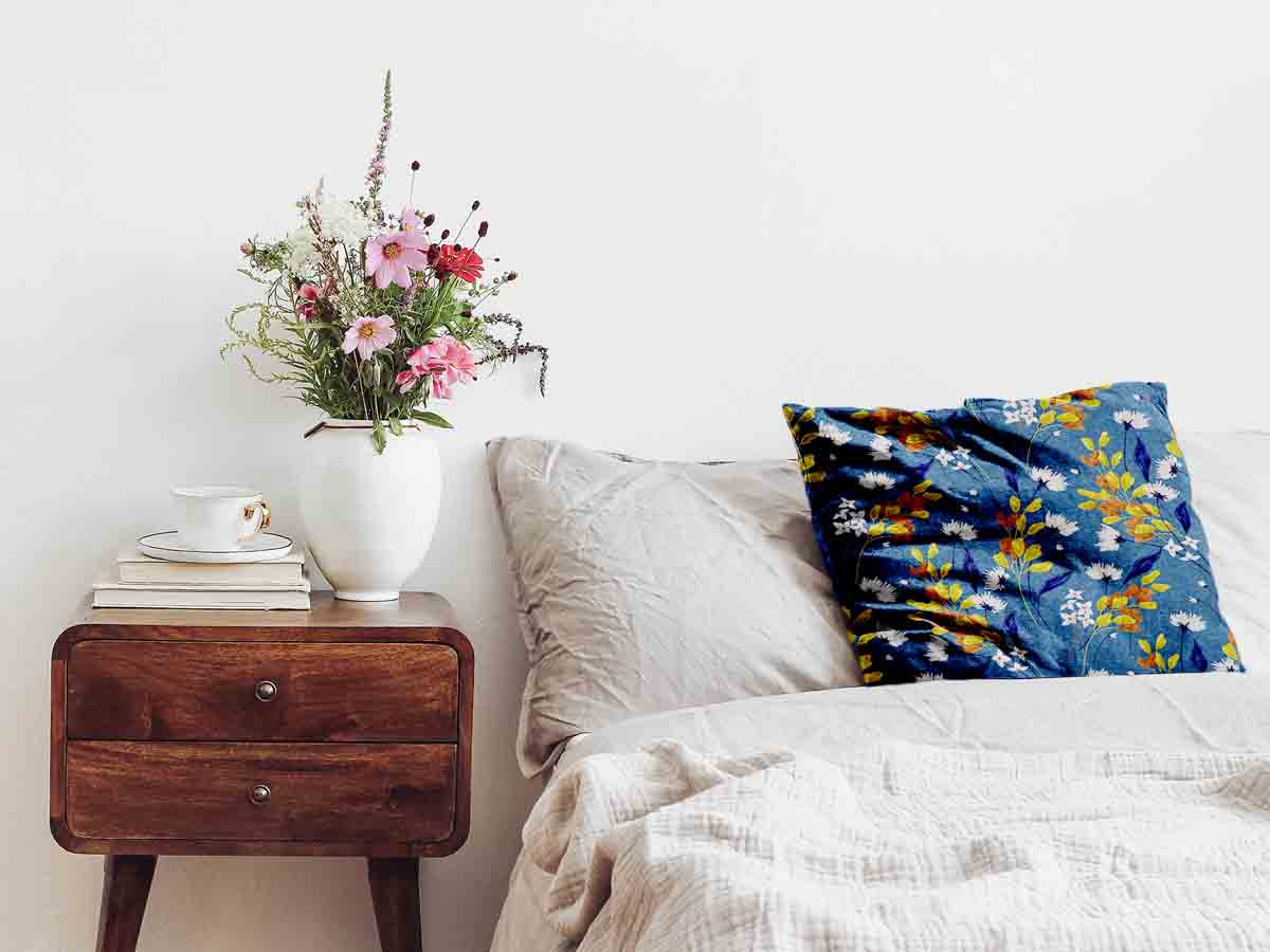 Gesundheitskissen Blau mit Blumenstrauß