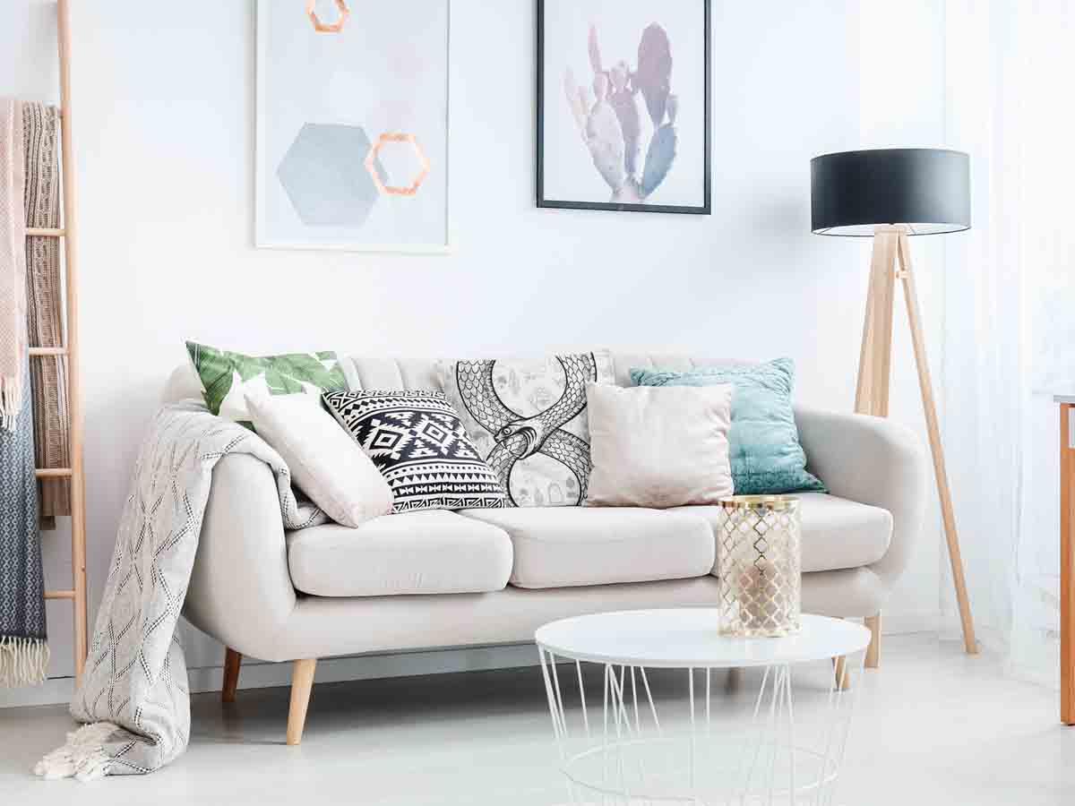 Gesundheitskissen mit Schlangenmotiv