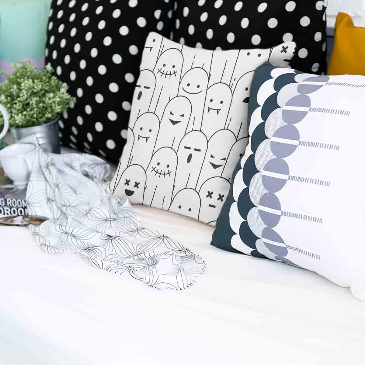 Gezondheidskussen wit met grappige spoken