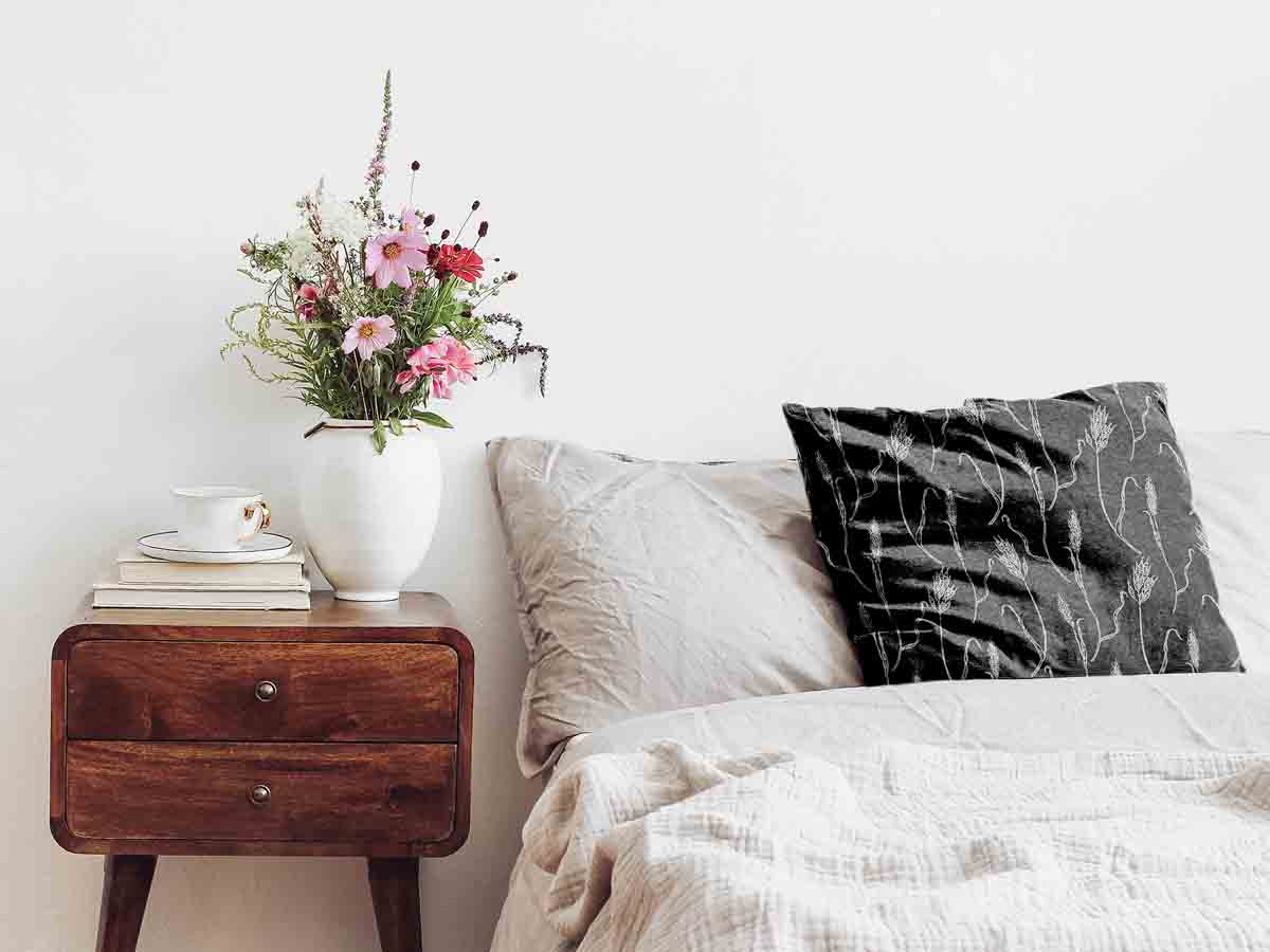 Gezondheidskussen Donkergrijs met witte takken