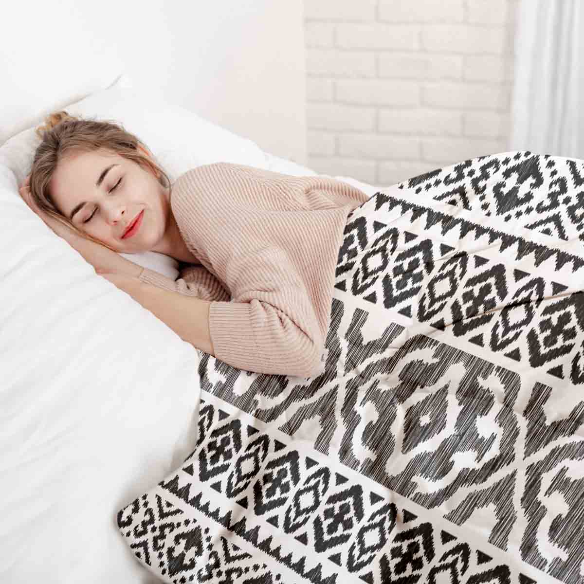 Therapiedekens beddengoedset met zwarte vormen