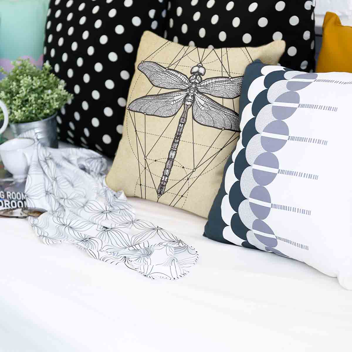 Gezondheidskussen Geel met Libel