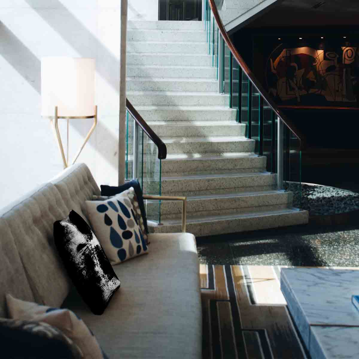 Gezondheidskussen zwart met gemêleerd patroon