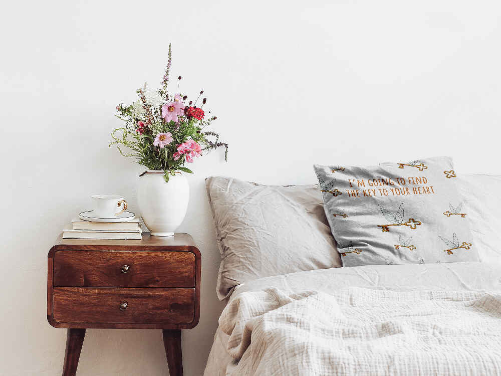 Gezondheidskussen wit met vliegende sleutel