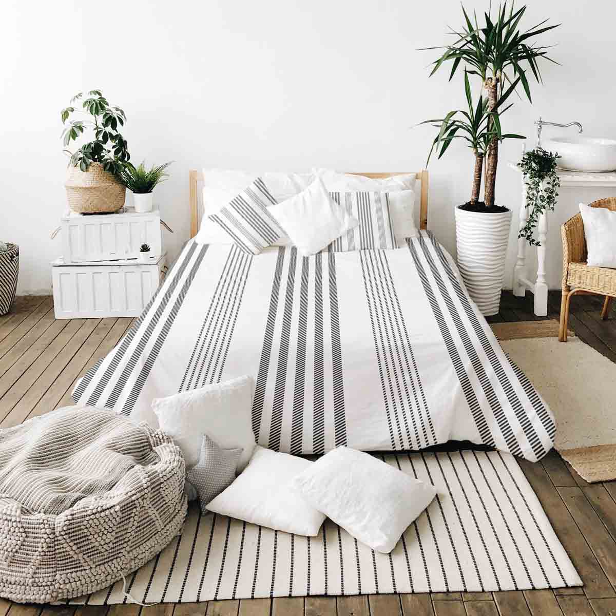 Therapiedekens beddengoed set grijs met dikke en dunne strepen