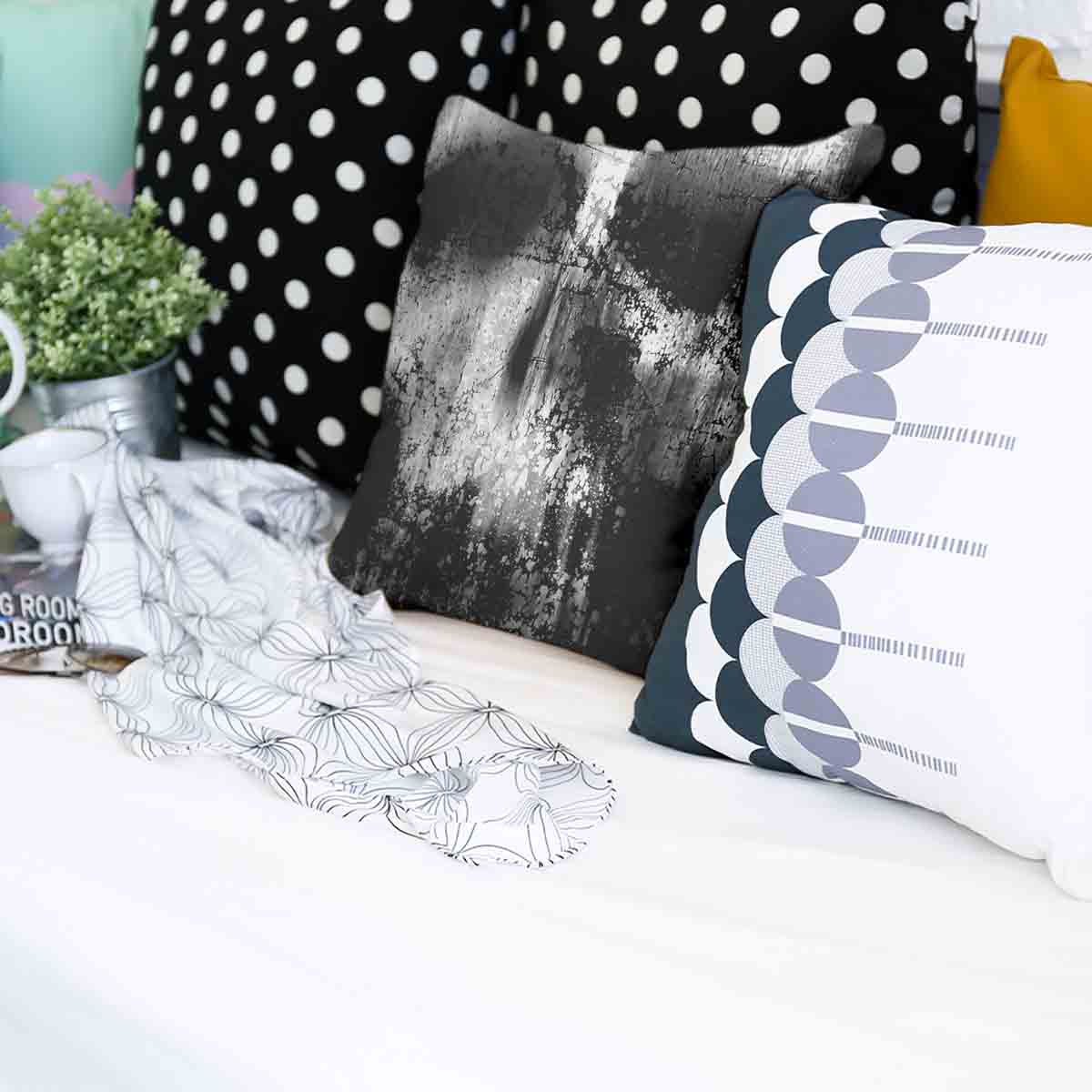 Gezondheidskussen zwart met gemêleerd patroon